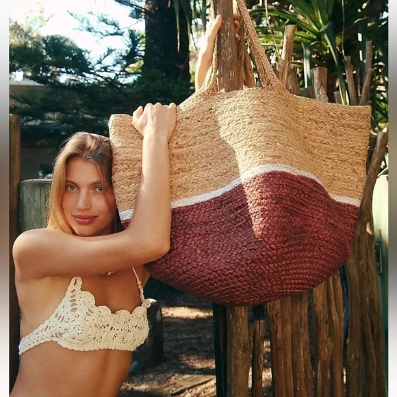 NWOT FP SOLD-OUT Mega tote Tote Bag - Picture 3 of 6